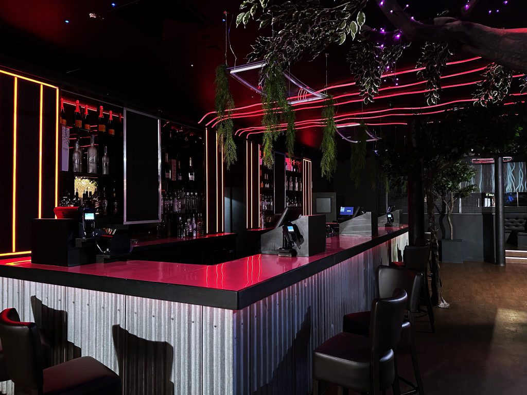 Club Chemistry Bar and Indoor Tree Club Chemistry Bar and Indoor Tree